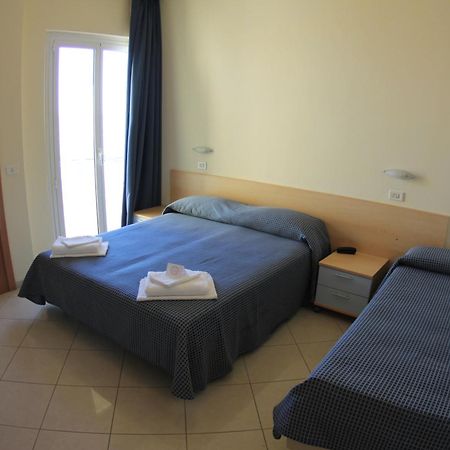 Hotel Fantasy Rimini Bilik gambar