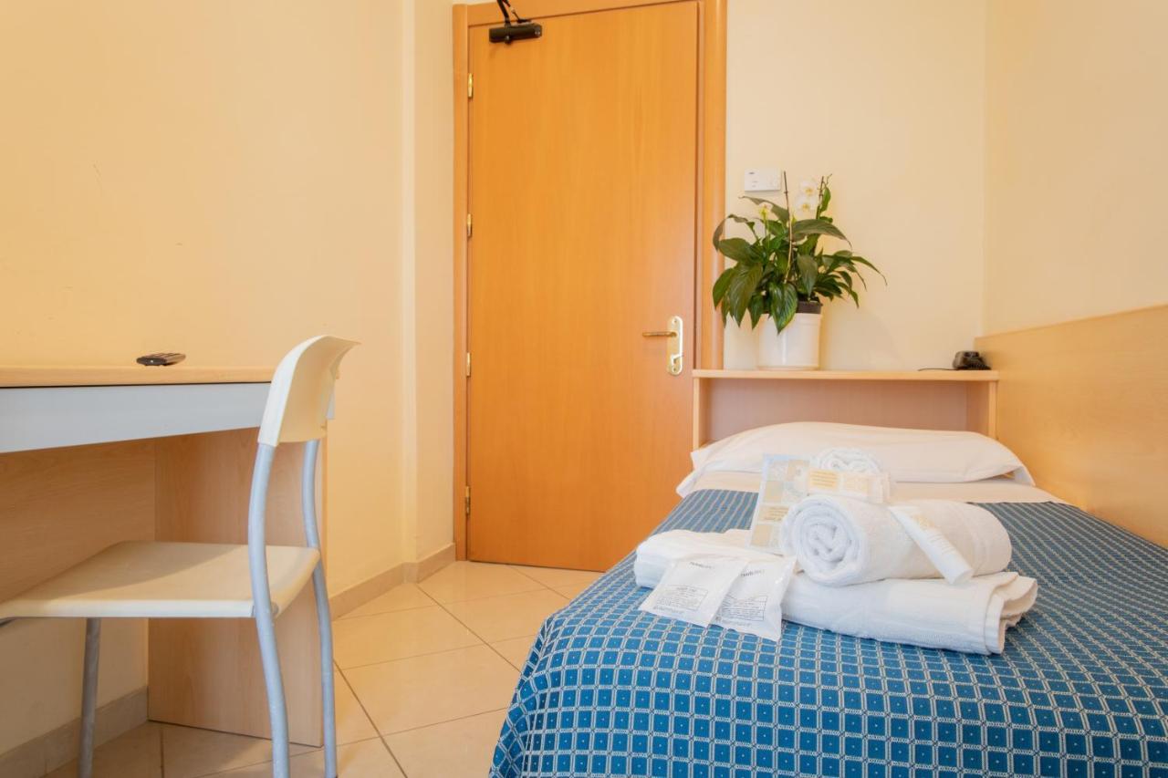 Hotel Fantasy Rimini Luaran gambar