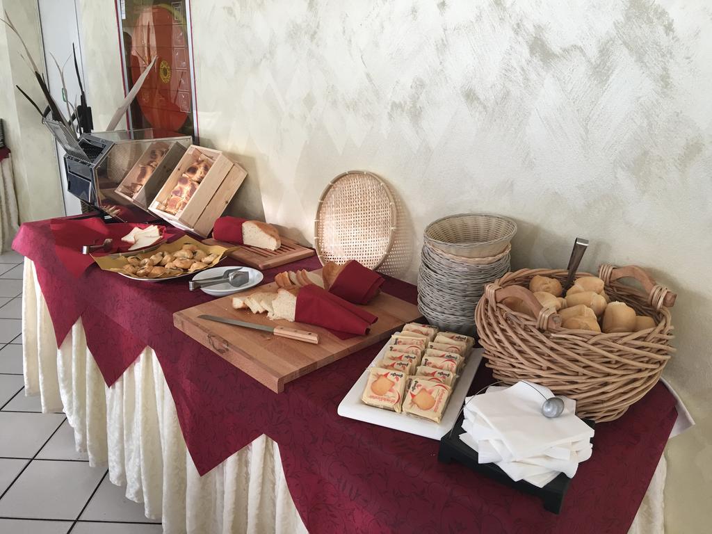 Hotel Fantasy Rimini Luaran gambar