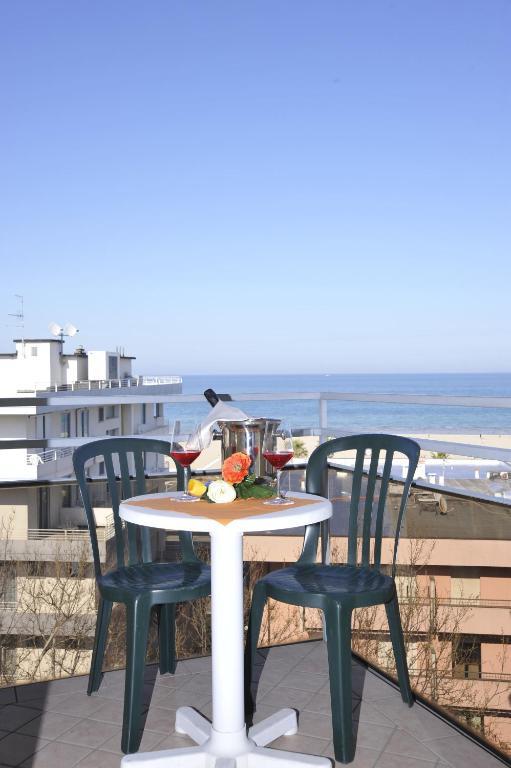 Hotel Fantasy Rimini Luaran gambar