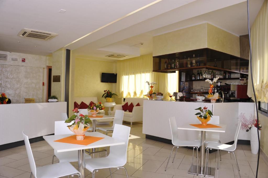 Hotel Fantasy Rimini Luaran gambar